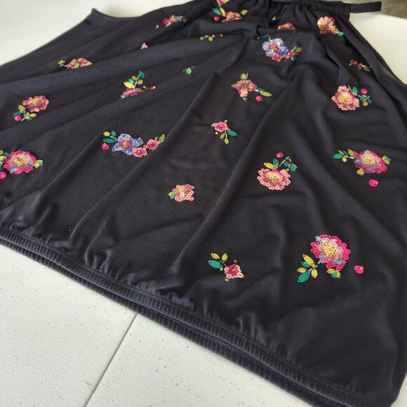 INC Black Halter Top, Multi-color Sequin Flowers, Bubble Hem, Plus Size 2X - Picture 7 of 15
